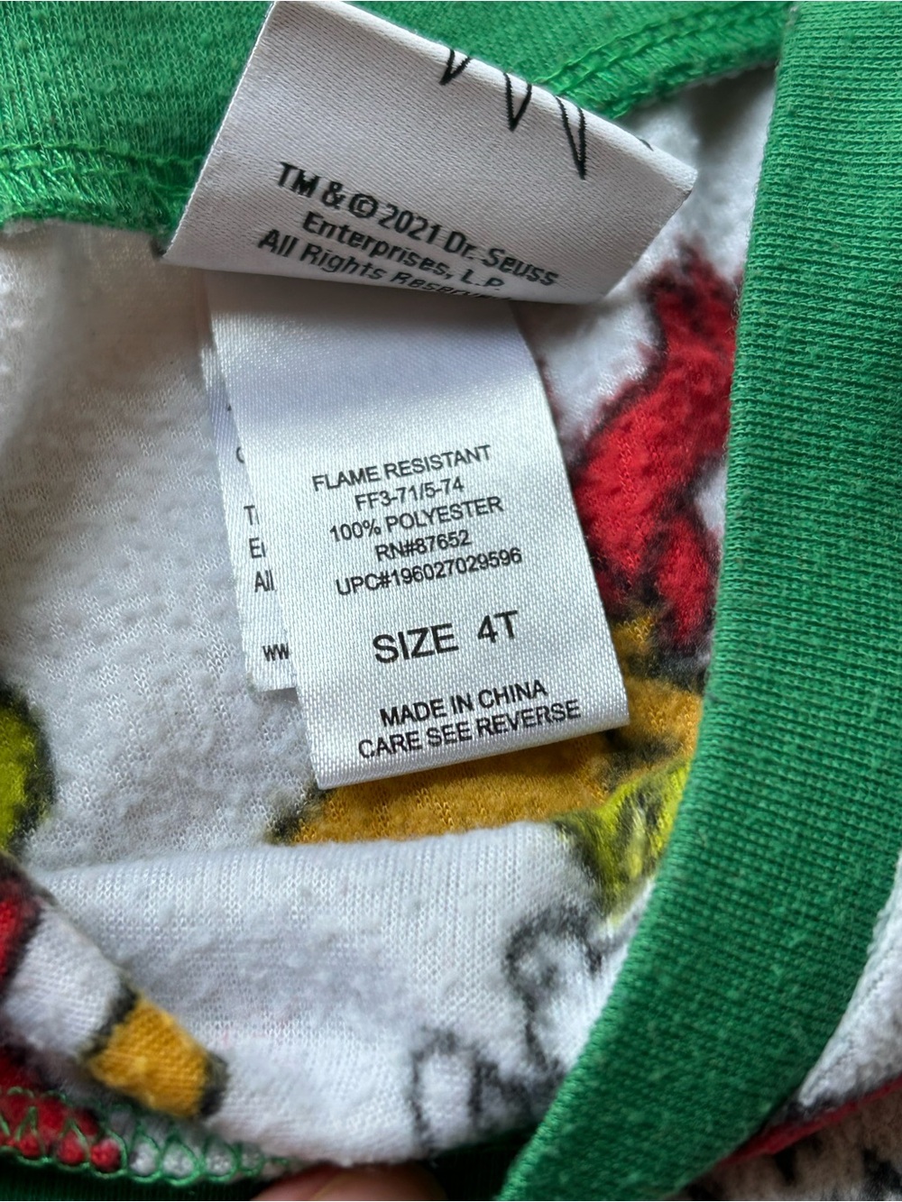Lot of 5: Thanksgiving and Christmas pajamas (4T) - Picture 4 of 6